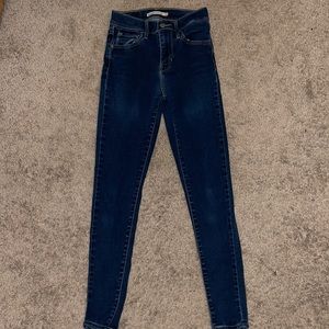 Levi’s high rise super skinny dark wash jeans